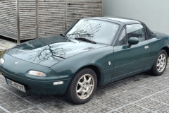 Khadem-Al-Charieh_Mazda-MX-5-NA_1995